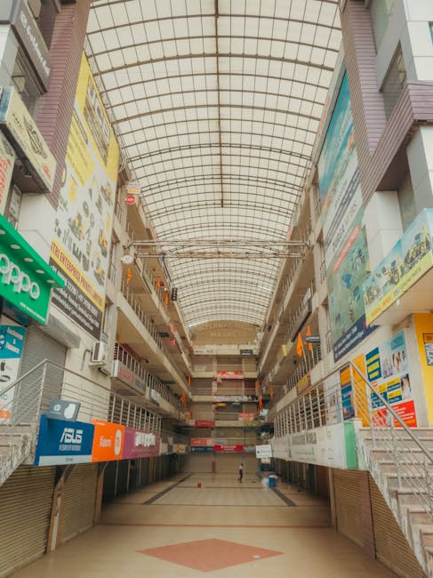 What’s Really Behind the Wave of Mall Store Closures?